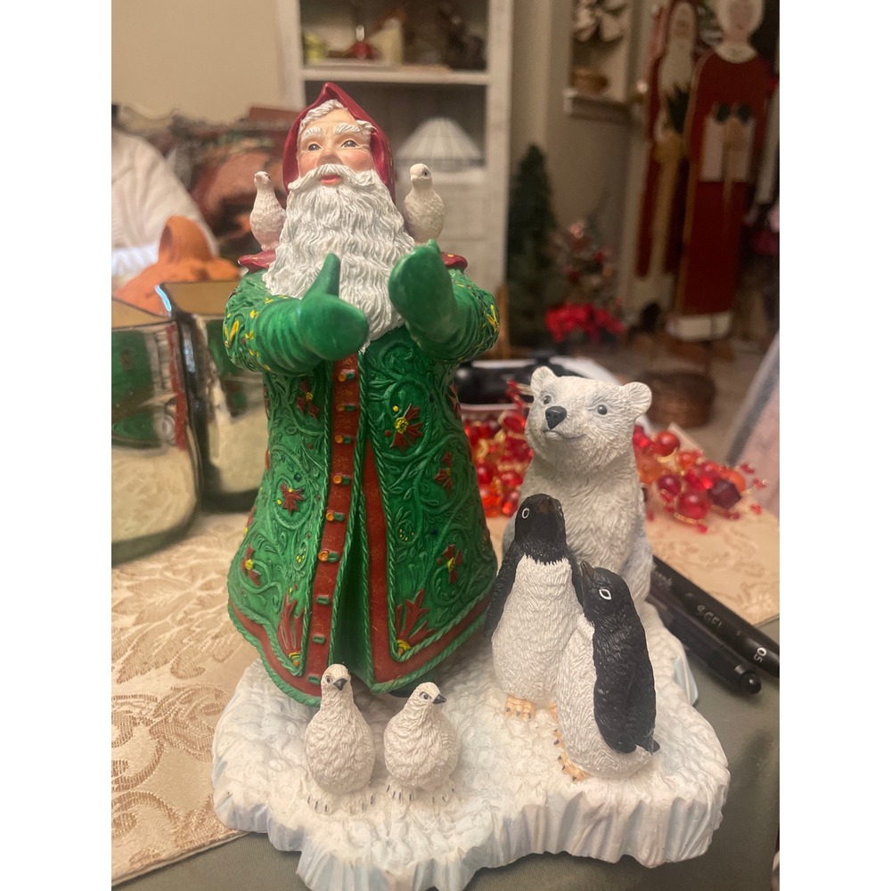 Lenox Santa's Gift of Peace Lynn Bywaters 1996 Figurine Arctic Polar Bear